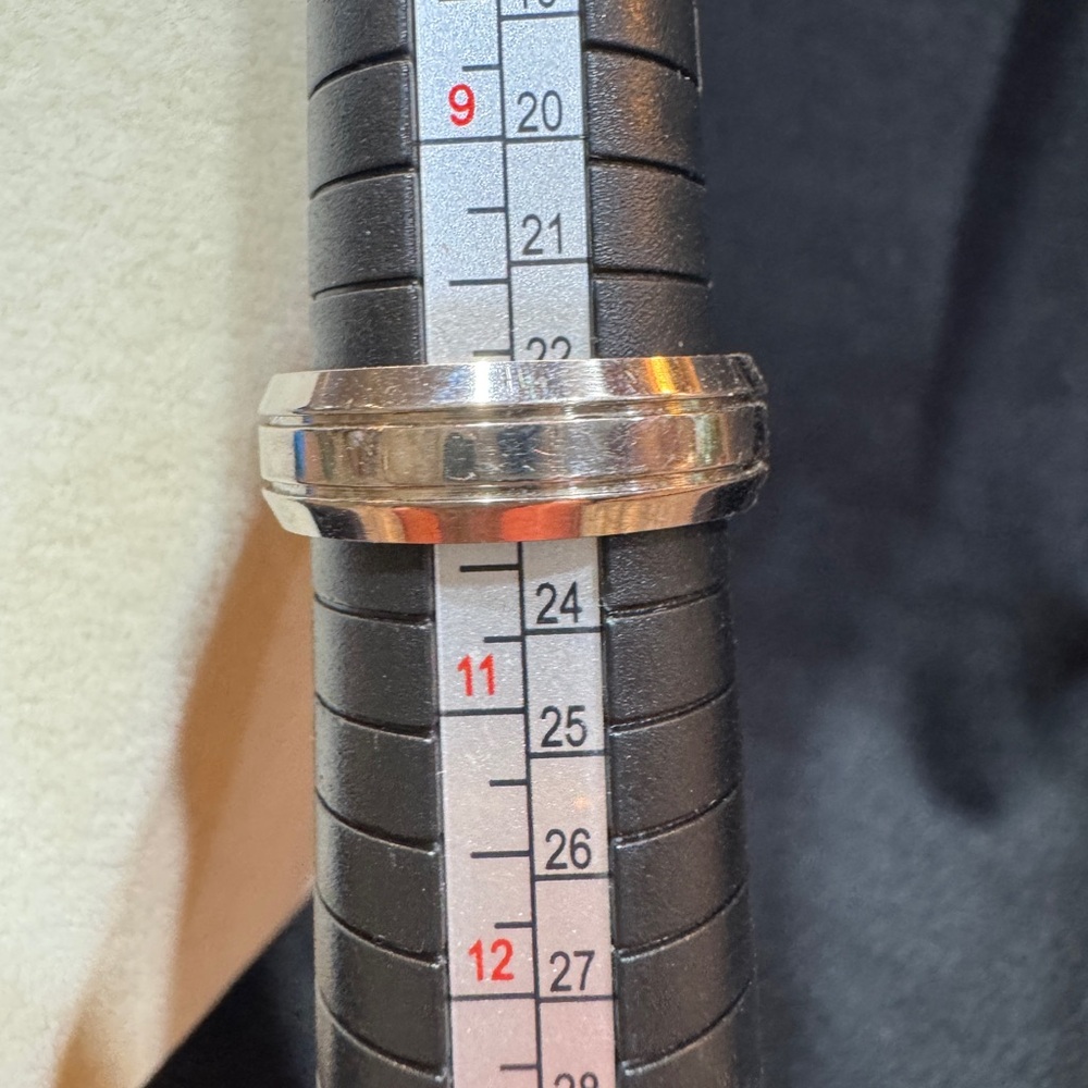 TITANIUM Ring Sz 10 Jewelry Shiny Men’s UNISEX Sz 10 Wedding Engage Make Offer